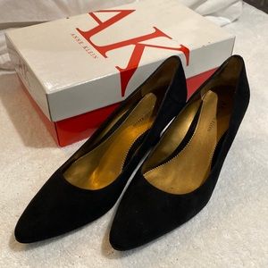 Anne Klein Black Wedges